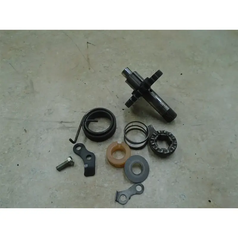 Suzuki 125 RM AHRMA RM125 Used Engine Kickstarter Spindle Shaft 1991 SB77