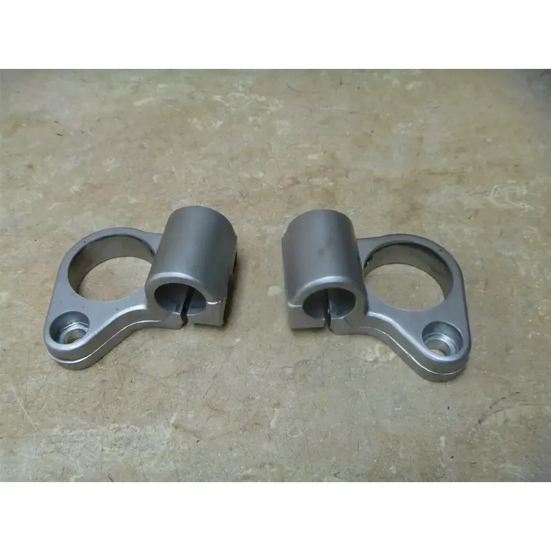 Suzuki 600 GSX KATANA GSX600-F Used Handlebar Mount Clamps 2001 SB31