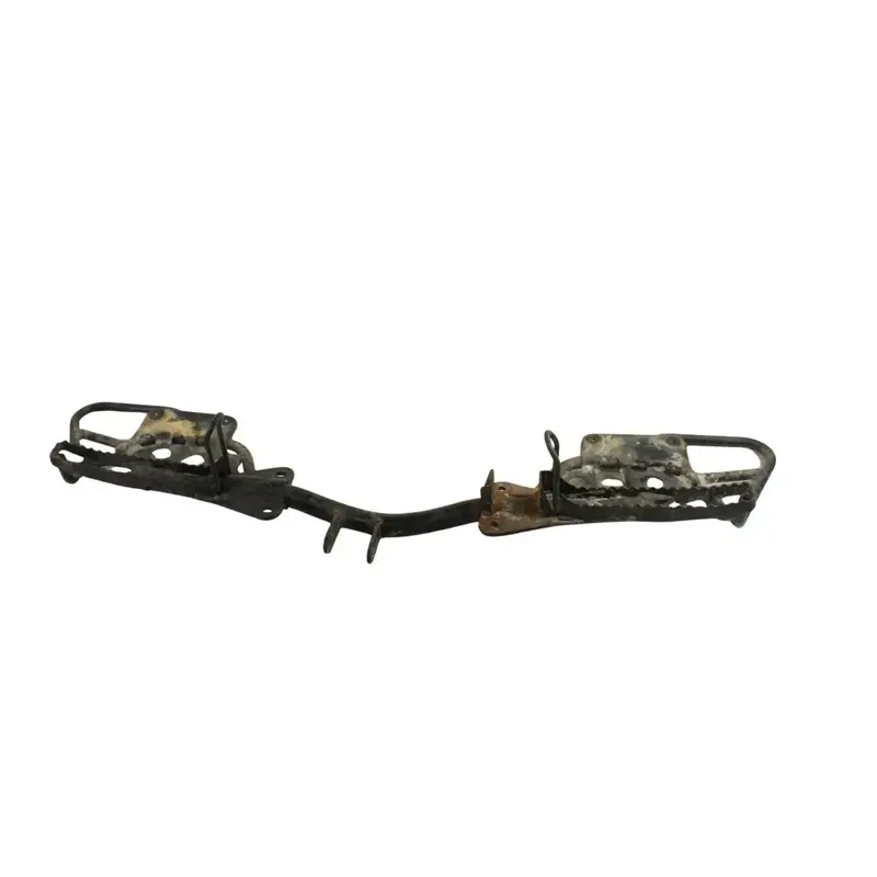 91-02 SUZUKI KING QUAD 300 OEM FOOTRESTS B4505