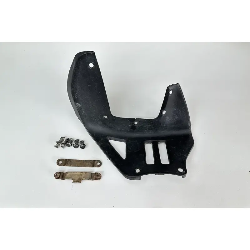 OEM 90-00 HONDA TRX 300 TRX300FW FOURTRAX RIGHT SIDE FENDER HEEL SPLASH GUARD