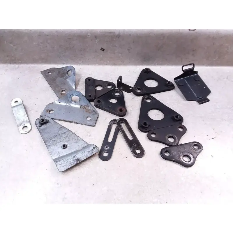 Suzuki 750 GS GS750 GS750E Misc Frame Seat Motor Mount Bracket Lot 1980 ANX-C37