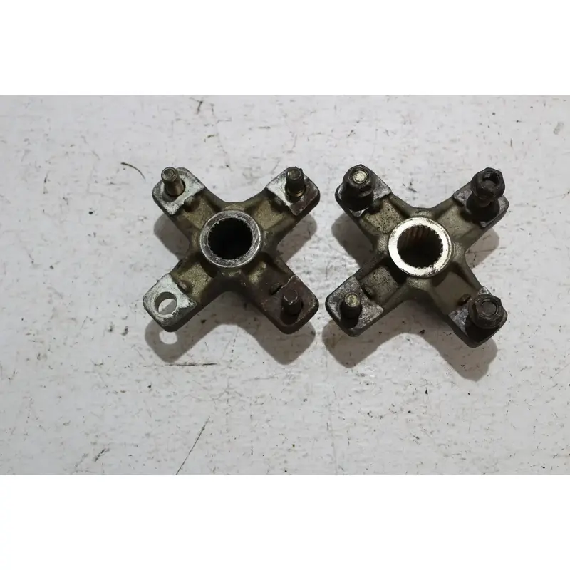 1989 YAMAHA BLASTER 200 YFS200 FRONT WHEEL LEFT RIGHT HUB PAIR