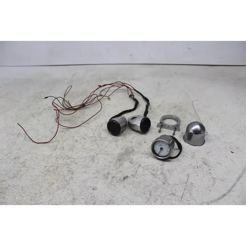 2002 Kawasaki Vulcan 1500 VN1500L Nomad FI LCD GAUGE POD SET WITH RPM GAUGE