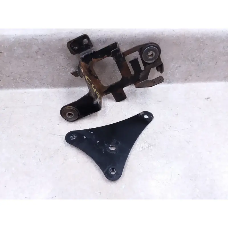 Kawasaki 550 GPZ KZ KZ550-D GP-Z GPz550 Frame Electric Brackets 1981 ANX-C49