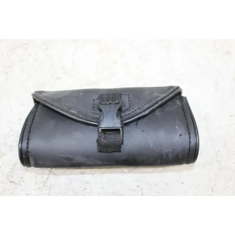 07-11 HARLEY DAVIDSON DYNA FXDC TWIN CAM 96CI FRONT STORAGE LUGGAGE