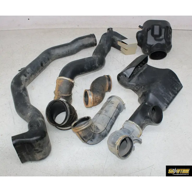 16-18 YAMAHA WOLVERINE YXE700 AIR INTAKE DUCTS TUBES SILENCER SET