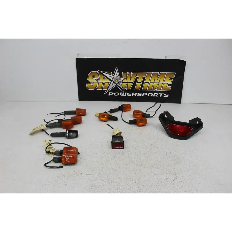 SUZUKI GSX LIGHT LOT