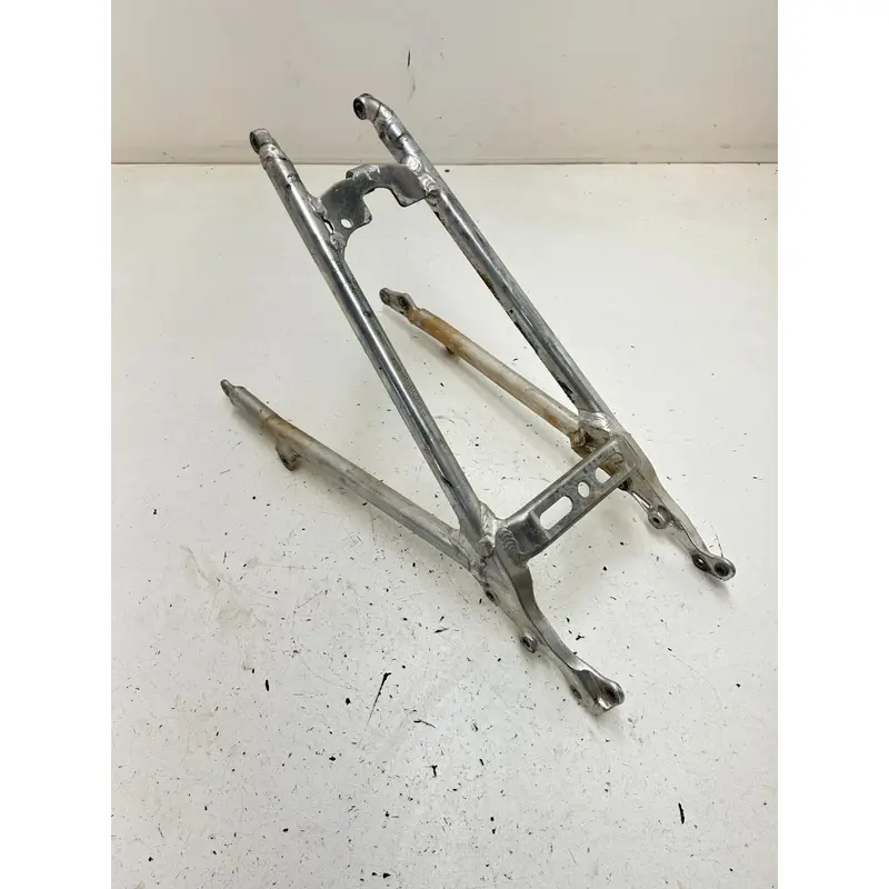 06 2006 Honda Crf 250 r CRF250R OEM GOOD STRAIGHT! Subframe Sub Frame Mount