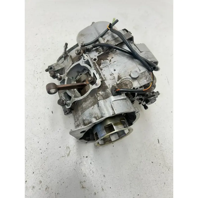 83 1983 Yamaha Tri Moto 175 YT175K OEM Engine Motor Bottom End Crankcase Case