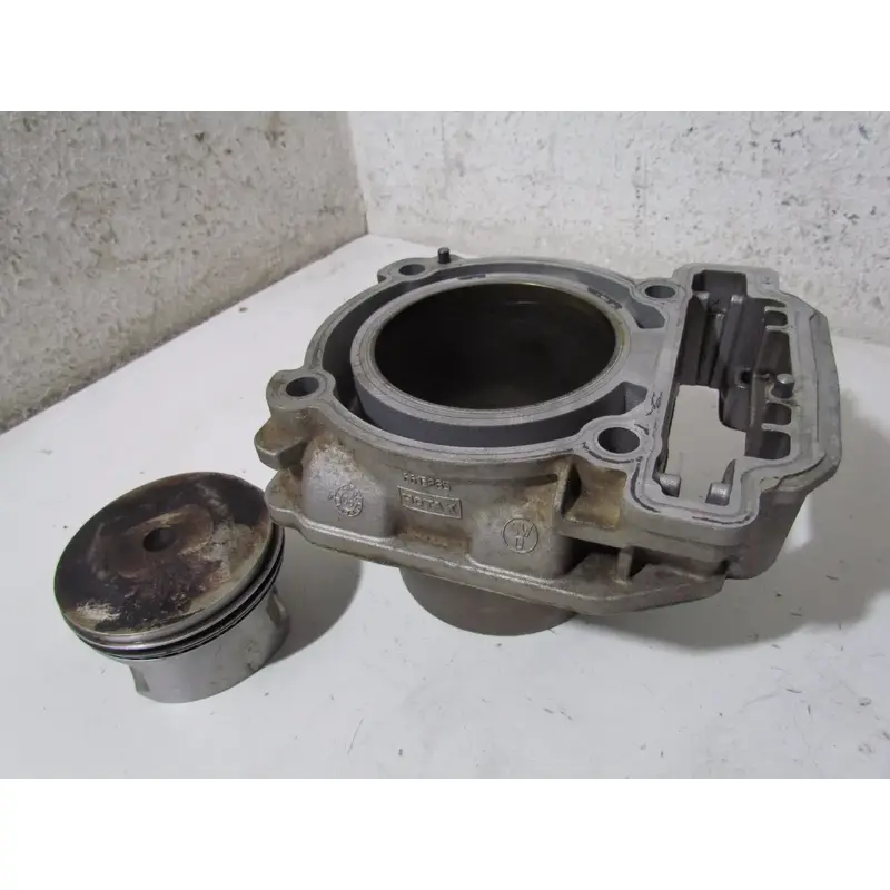 Can Am Outlander 500 Cylinder Piston Front 2007