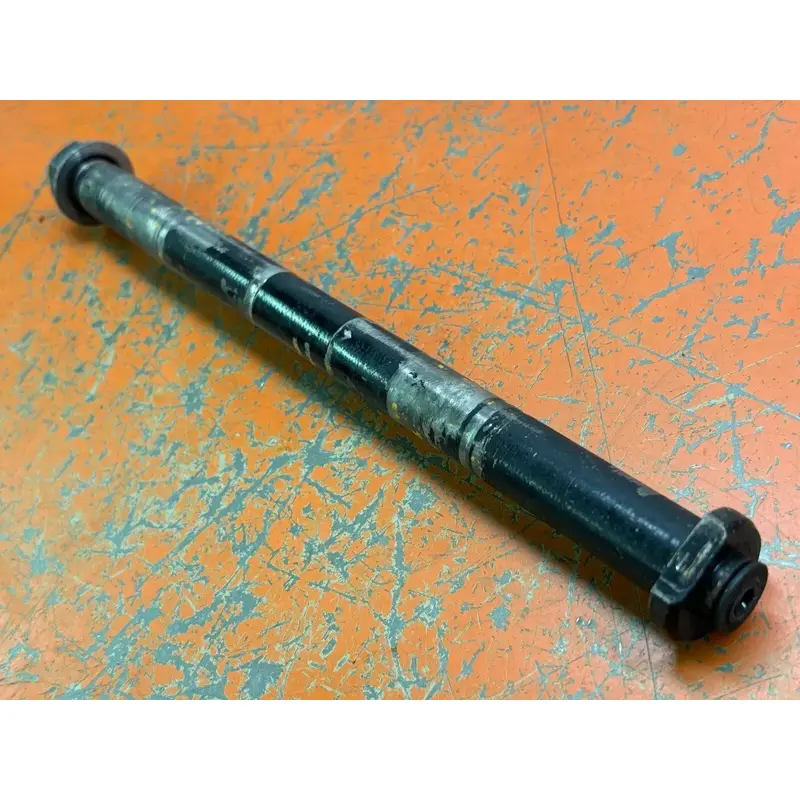 2005 KTM 450 SX swingarm bolt * KTM  2 and 4 Stroke * 2004-2016