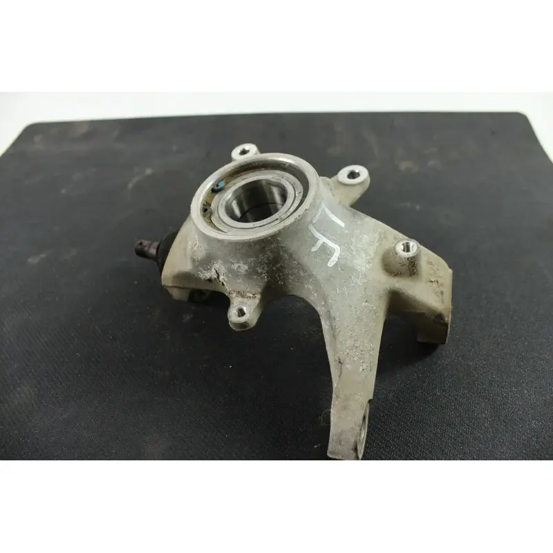 2008 Yamaha Grizzly 700 Front Left Steering Knuckle B4450