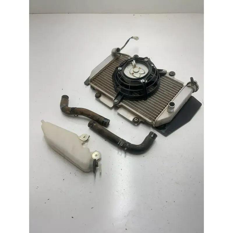 06 2006 Yamaha YFZ450 yfz 450 OEM Radiator Rad Fan Assembly Hose Overflow Bottle