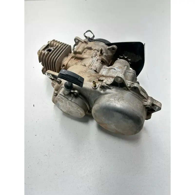 06 2006 Suzuki LTZ50 Quadsport Ltz 50 OEM GOOD! Engine Motor Crankcase Case Head