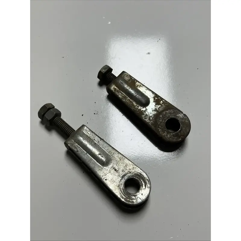 1985 yamaha tri z 250 Chain Carrier Adjuster Bolts