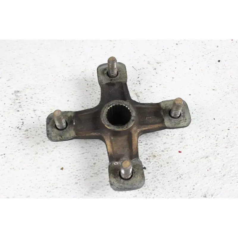 1996 Yamaha Warrior 350 OEM Rear Wheel Hub  B4382