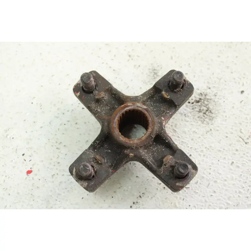 2001 Honda 300ex OEM Rear Hub  B4407-23