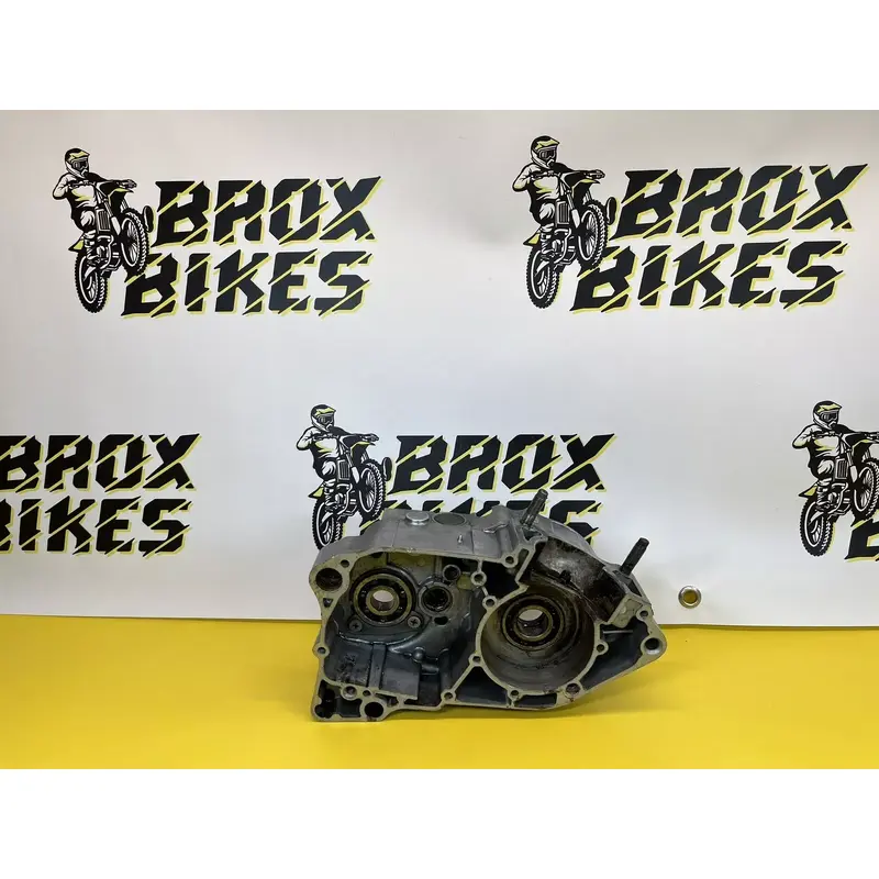 1982 Yamaha YT125J YT125 YT 125J 125 Tri Moto Left Side Crankcase Case Half