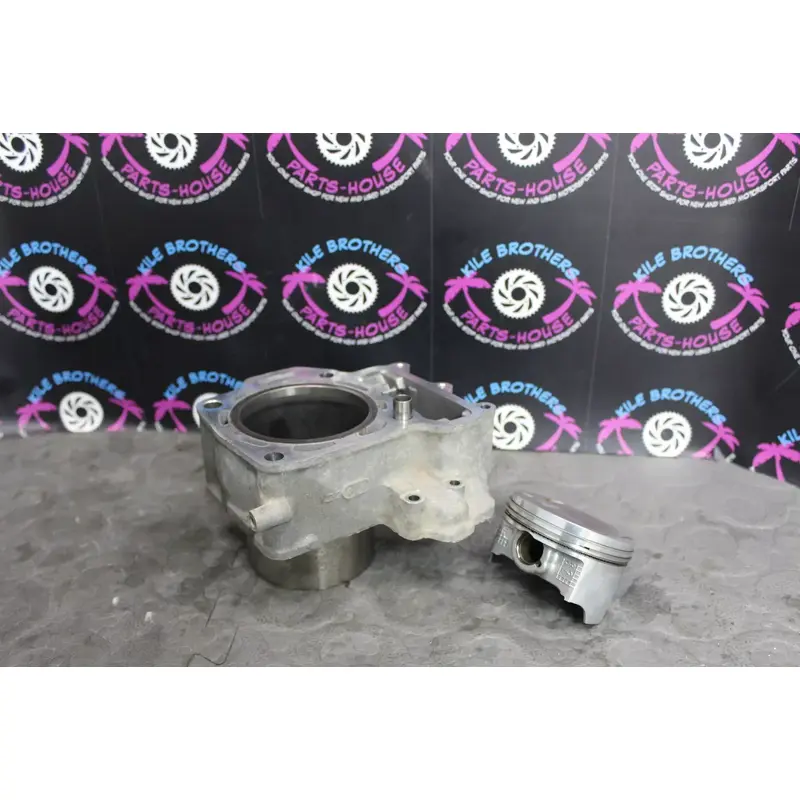 2006 kawasaki 05-09 kfx700 OEM ENGINE FRONT CYLINDER W PISTON