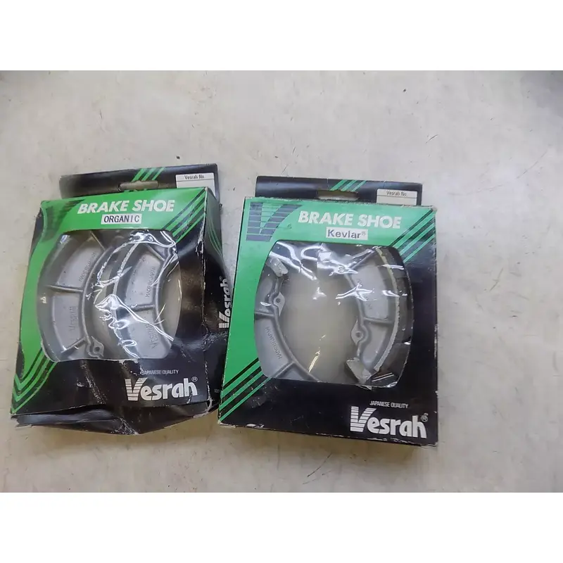 Honda ATC 250 Big Red Brake Shoes Vesrah new pair OEM   1987