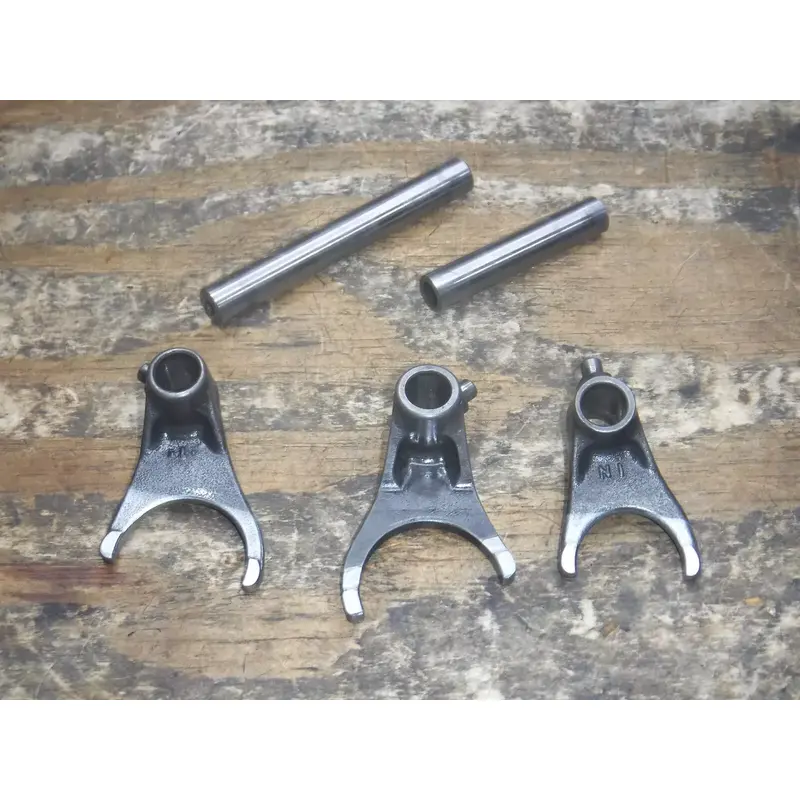 2004 RMZ250 Suzuki Transmission Forks Rods Motor Engine Parts