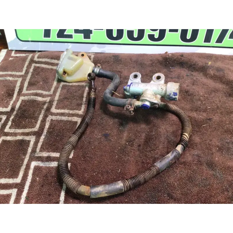 1986 Suzuki Quadsport 230 2x4 Rear Brake Master Cylinder LT230S