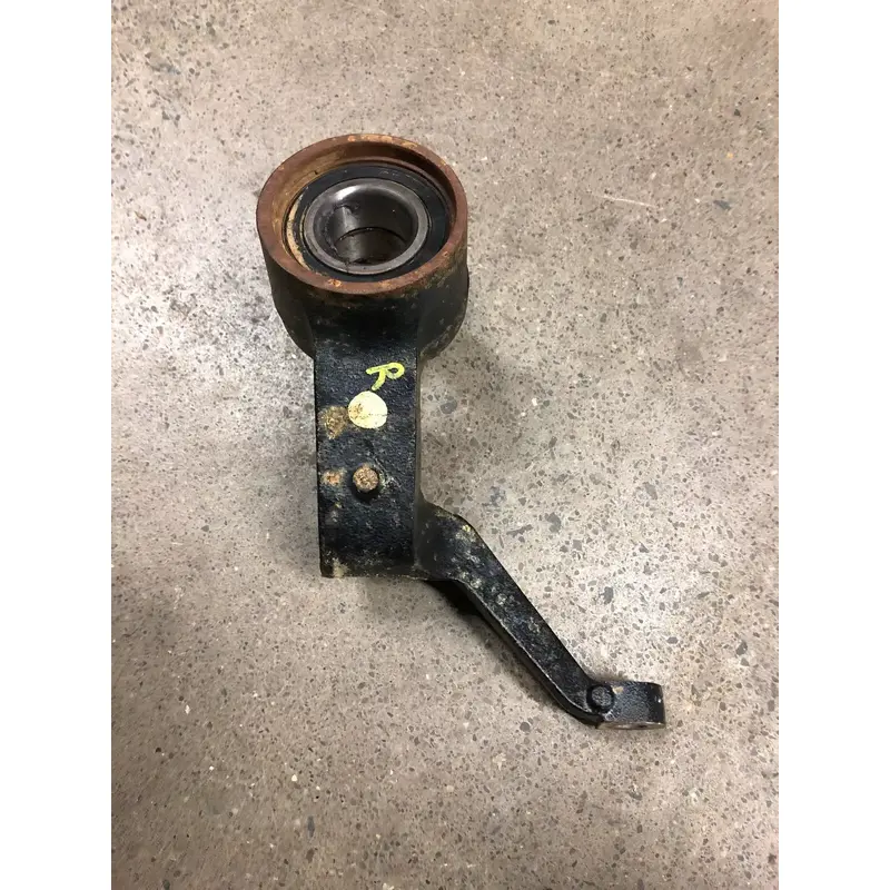 07 2007 OEM CAN-AM OUTLANDER 650 4X4 FRONT RIGHT SPINDLE KNUCKLE RH R