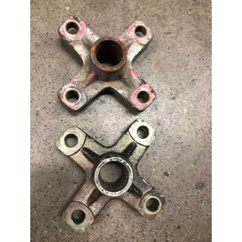 88-06 YAMAHA YFS200 YFS 200 BLASTER RIGHT REAR WHEEL HUBS SET 2XJ-25383-00-00