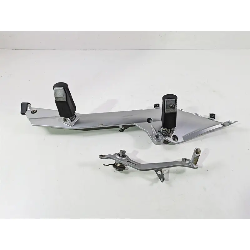 2010 BMW R1200RT K26 Right Foot Pegs Bracket & Brake Pedal Lever 46717675290