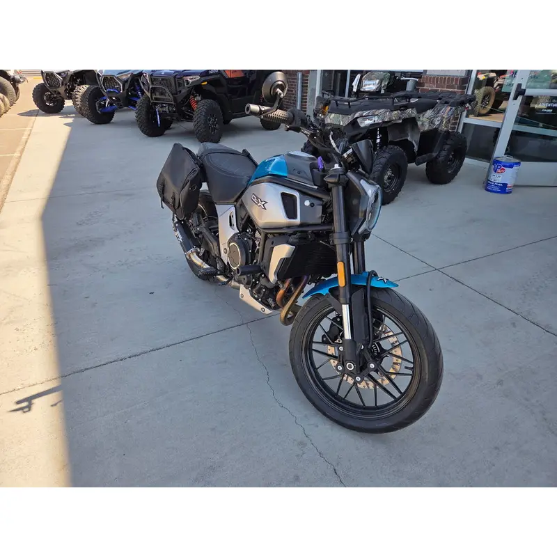 Used 2023 CFMOTO 700CL-X