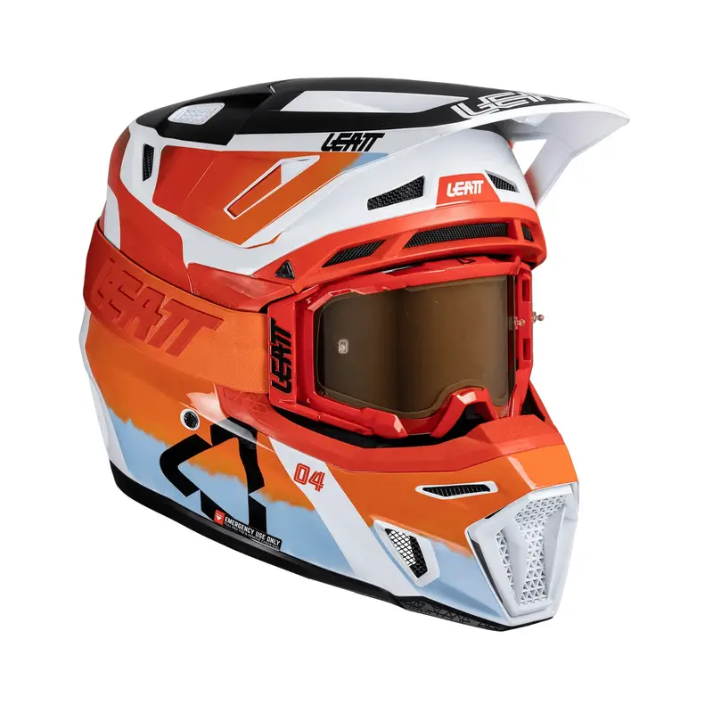 Leatt 8.5 Moto Composite Helmet Kit w/ 5.5 Goggles V25