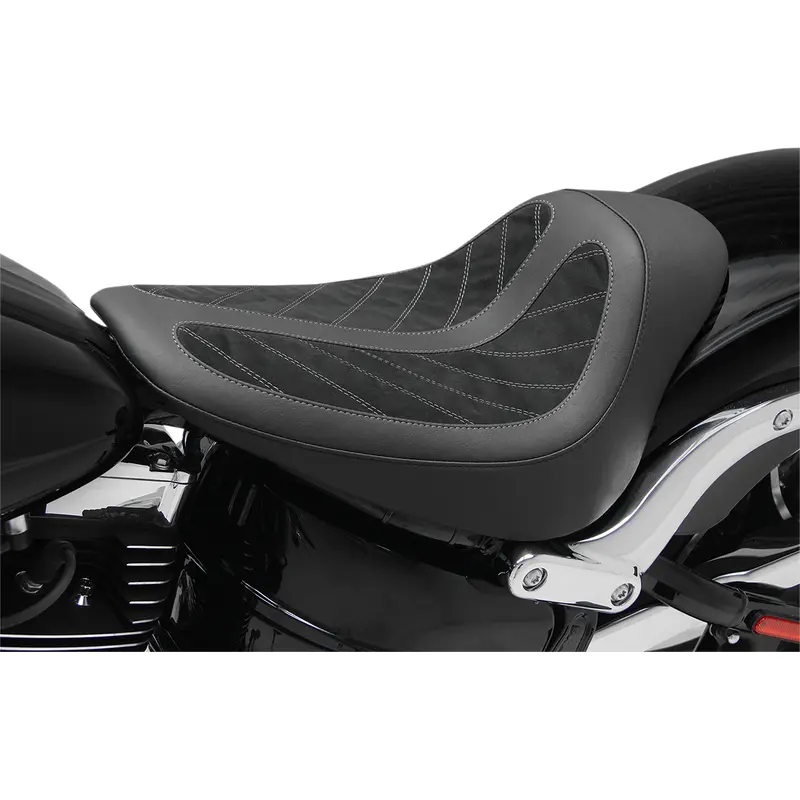 MUSTANG Kodlin Solo Seat - Black - FXSB '13-'17 76276