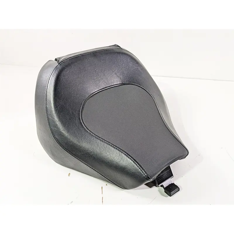 2009 Harley FXCWC Softail Rocker Rider Driver Seat Saddle 51476-08B