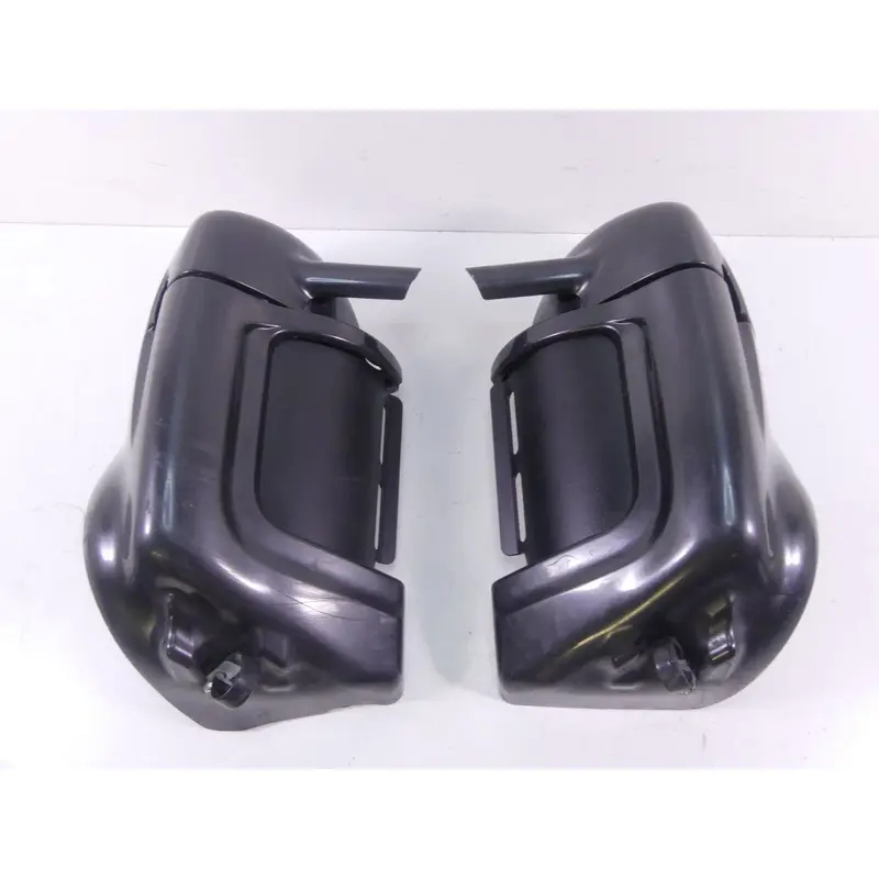 2009 Harley Touring FLHTCU Electra Glide Lower Leg Fairing Cover Set 58816-05A