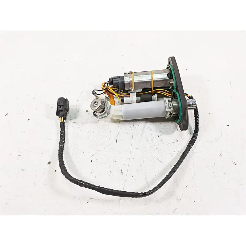 2017 Harley XL883 N Sportster Iron Fuel Gas Petrol Pump - Tested 75268-07F