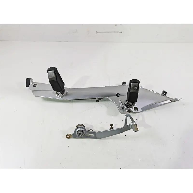 2009 BMW R1200RT K26 Right Footpegs + Bracket & Brake Lever Pedal 46717675290