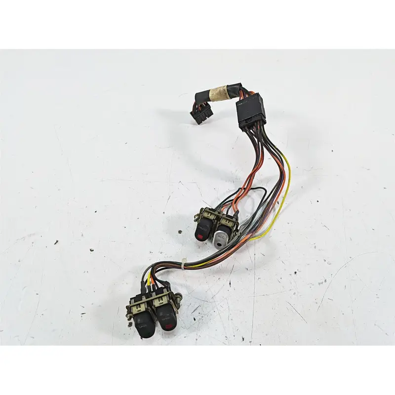 2008 Harley FLHTCU Electra Glide Auxiliary Cruise Spot Switch Set 70271-98