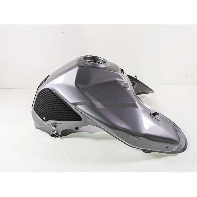 2015 Triumph Tiger Explorer XC Fuel Gas Petrol Tank Reservoir T2407054