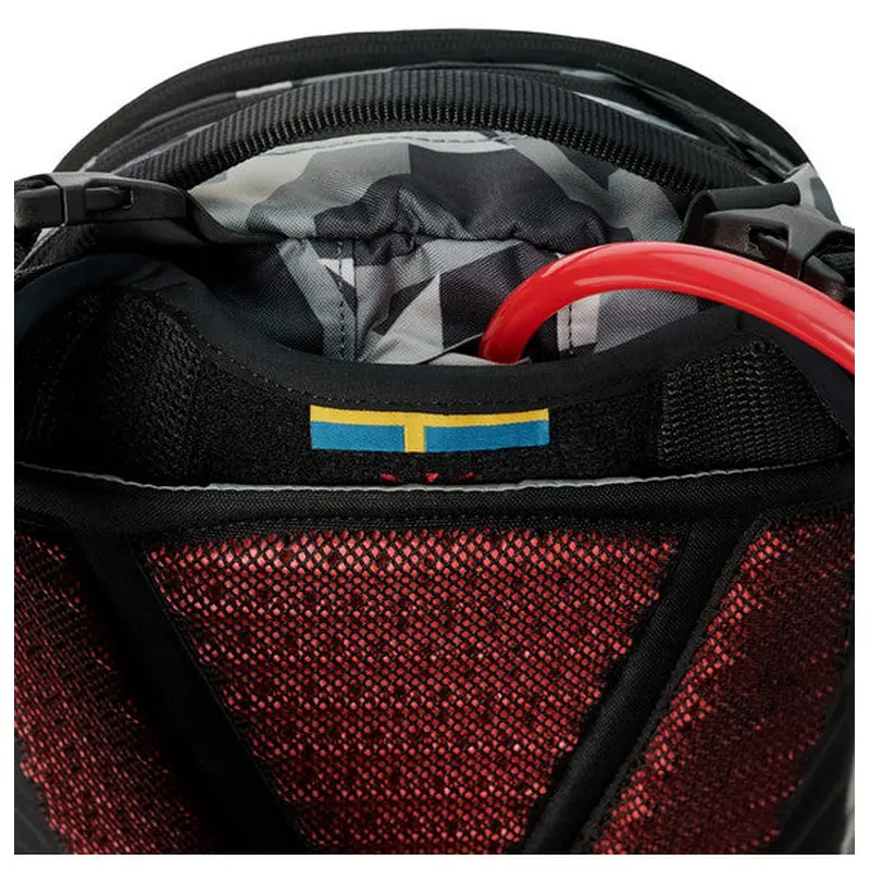 USWE Shred 25L MTB Daypack