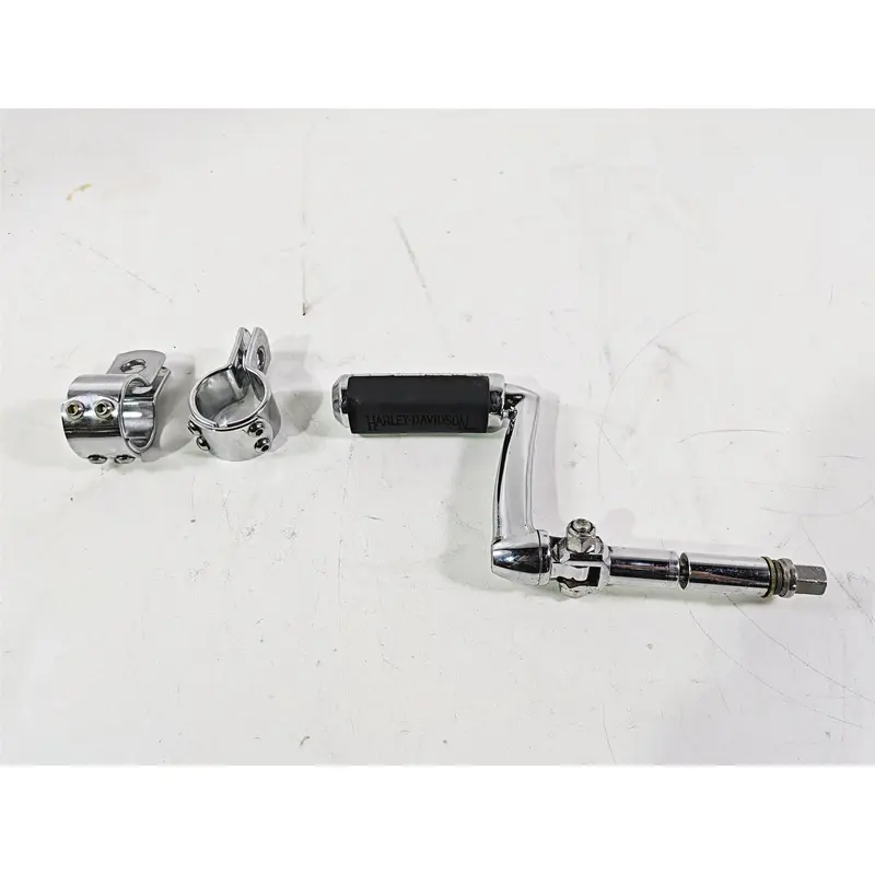 2006 Harley VRSCR Street V-Rod 1 Side Highway Foot Peg Rest Only