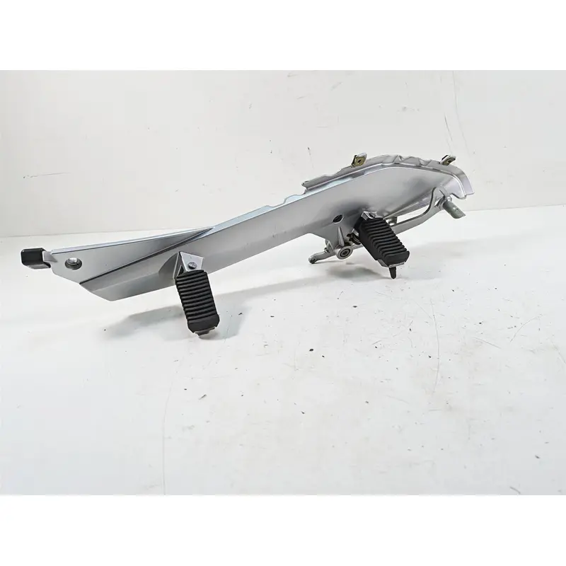 2007 BMW R1200RT K26 Right Footpeg Set& Brake Pedal 46717675290