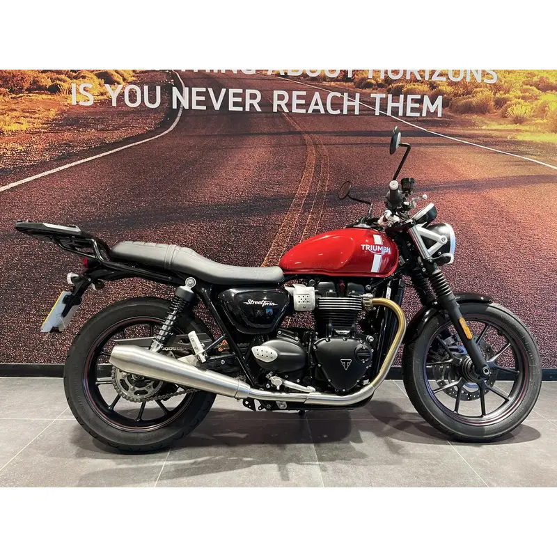 Triumph Street Twin